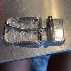 Men’s coach belt buckle new wrapped in plastic
